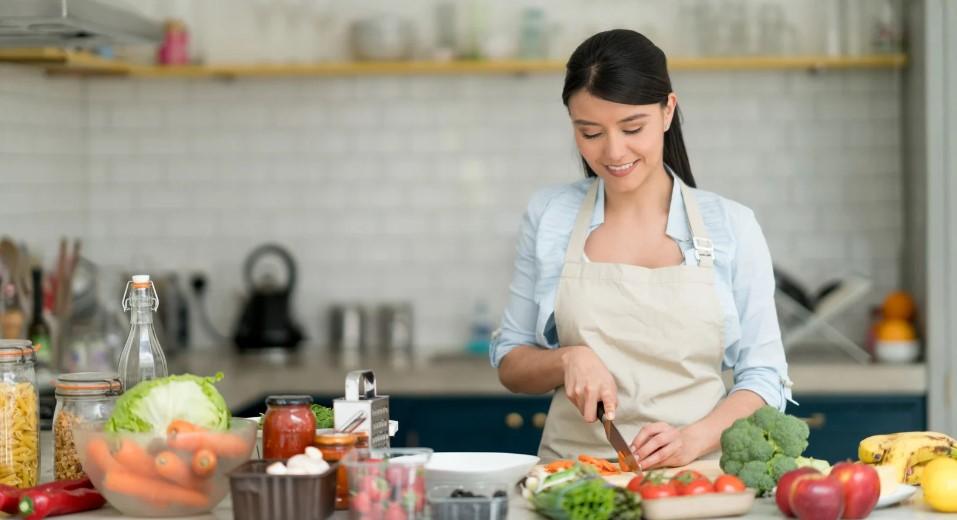 Diet Ala Anak Kost: Makan Enak Tanpa Kantong Jebol