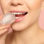 7 Kebiasaan Buruk yang Harus Dihindari agar Gigi Tetap Sehat