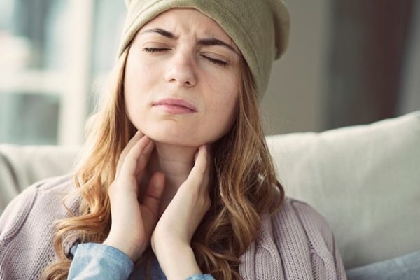 10 Tips Menjaga Kesehatan Tenggorokan di Musim Pancaroba
