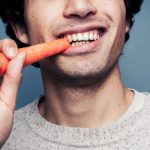 7 Makanan yang Baik untuk Kesehatan Gusi