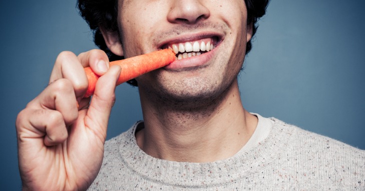 7 Makanan yang Baik untuk Kesehatan Gusi